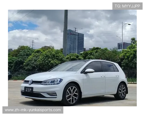 15万预算,开了大众高尔夫嘉旅再开别克威朗,车主:想说十个字